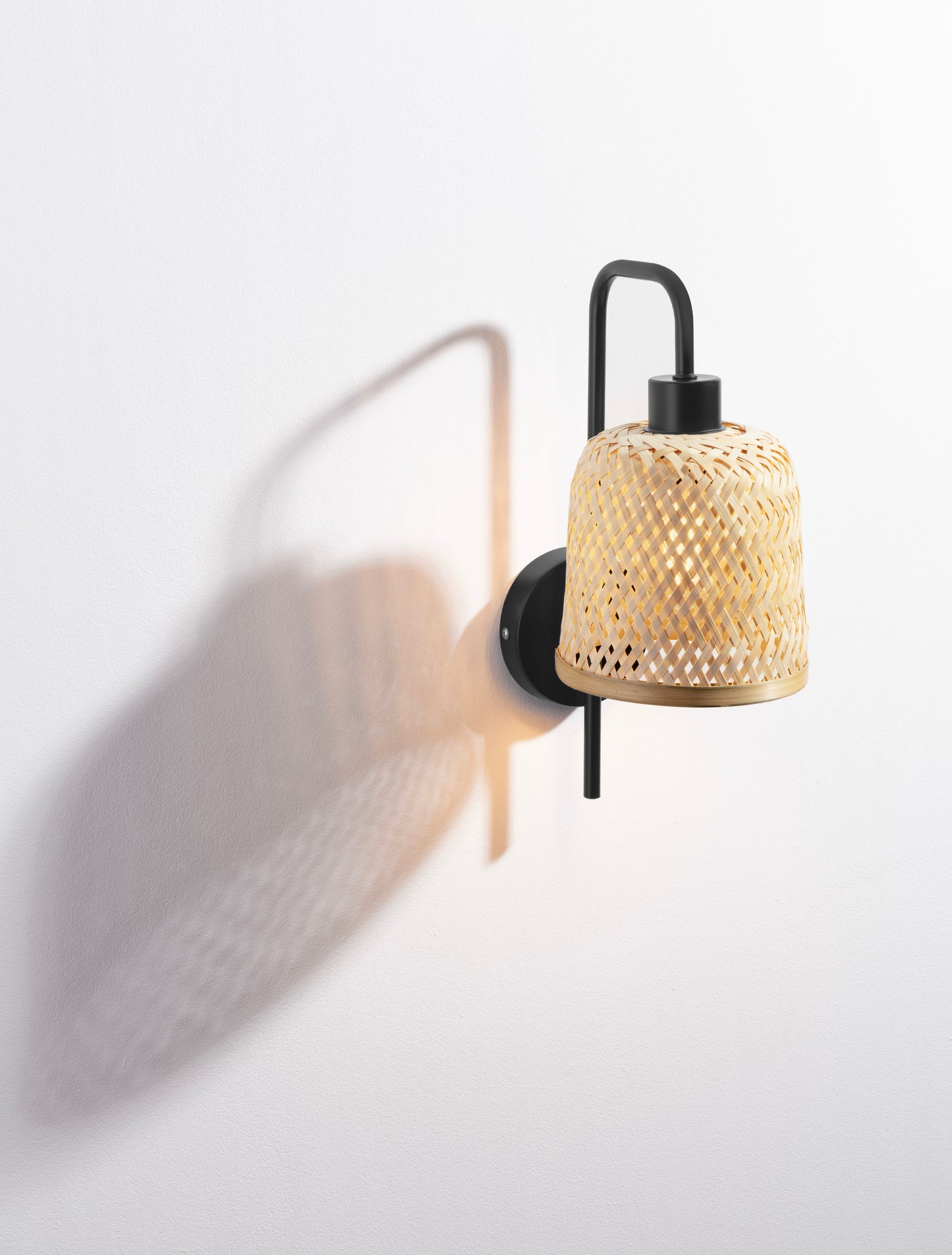 INTRA Bambus vegglampe