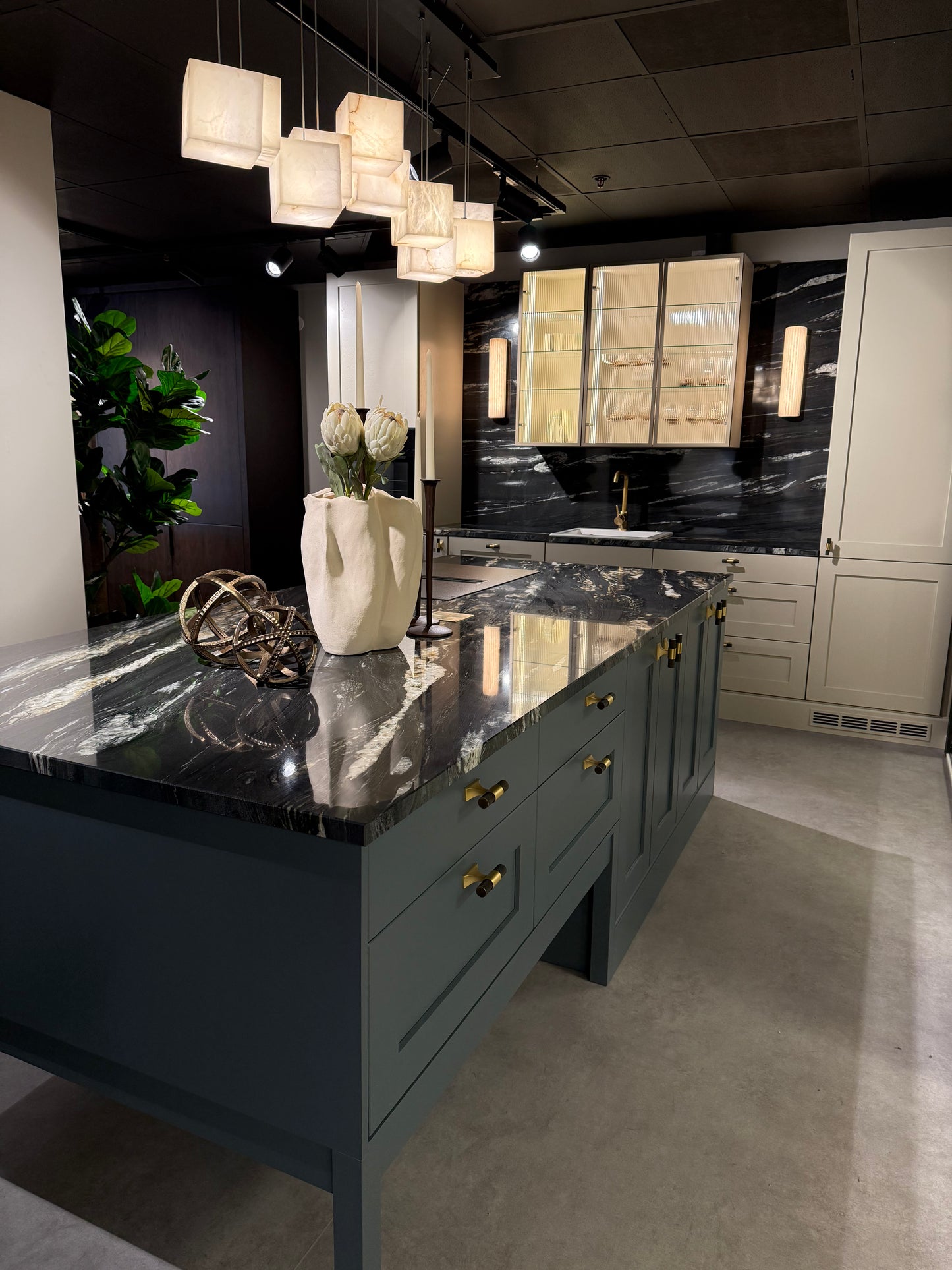 Vegglampe Fluted Wall